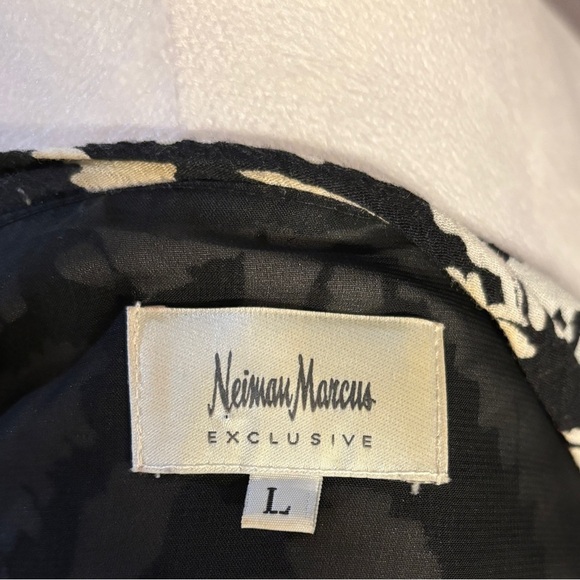 Neiman Marcus Jacket Cardigan - Picture 8 of 8